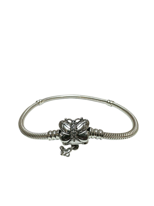 PANDORA Moments Schlangen-Glierderarmband mit Schmetterlings-Verschluss Größe 19